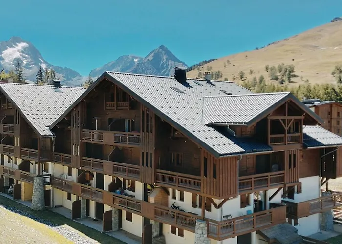 T2 Meublé Tourisme 3 Etoiles, Pied Des Pistes-parking Privé Avec Balcon Et Superbe Vue Appartement *