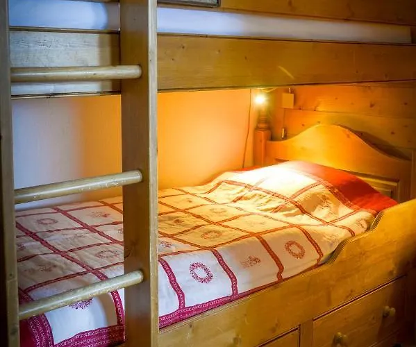 T2 Meublé Tourisme 3 Etoiles, Pied Des Pistes-parking Privé Avec Balcon Et Superbe Vue Appartement *