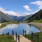 Apartment T2 Meuble Tourisme 3 Etoiles, Pied Des Pistes-parking Prive Avec Balcon Et Superbe Vue Les Deux Alpes