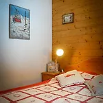 Apartment T2 Meuble Tourisme 3 Etoiles, Pied Des Pistes-parking Prive Avec Balcon Et Superbe Vue Les Deux Alpes