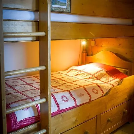 T2 Meuble Tourisme 3 Etoiles, Pied Des Pistes-parking Prive Avec Balcon Et Superbe Vue Apartment *