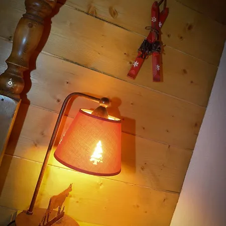 Appartement T2 Meuble Tourisme 3 Etoiles, Pied Des Pistes-parking Prive Avec Balcon Et Superbe Vue *