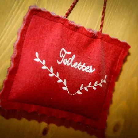 T2 Meuble Tourisme 3 Etoiles, Pied Des Pistes-parking Prive Avec Balcon Et Superbe Vue * Les Deux Alpes